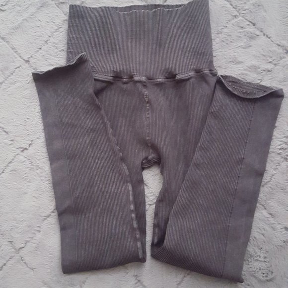 Free People Happiness Runs NWOT XS/S - Picture 3 of 9